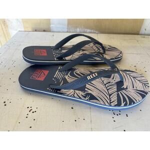 REEF Women's Seaside Prints Blue Tan Palm Size 7 medium Width Brand NEW
